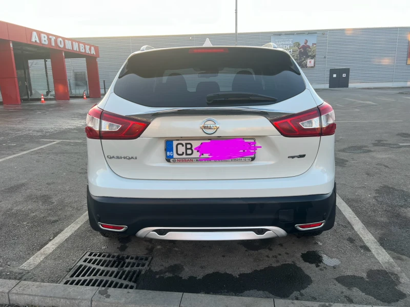 Nissan Qashqai, снимка 3 - Автомобили и джипове - 48796647