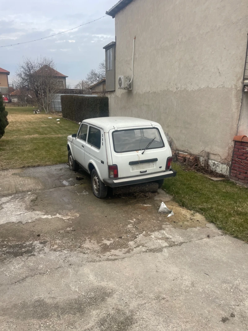 Lada Niva 1.7, снимка 4 - Автомобили и джипове - 49297028