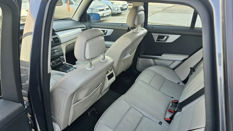 Mercedes-Benz GLK Cdi, снимка 9 - Автомобили и джипове - 53133109