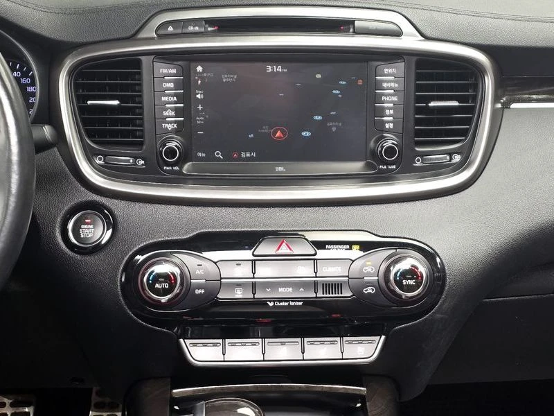 Kia Sorento 2.2 CRDI AWD FULL NOBLESSE SPECIAL, снимка 13 - Автомобили и джипове - 54651481