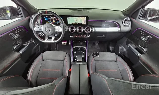Mercedes-Benz GLB35AMG 4M* ПОДГРЕВ* DISTR* AMBIENT* DIGITAL* PANO* КАМ, снимка 7 - Автомобили и джипове - 55742650