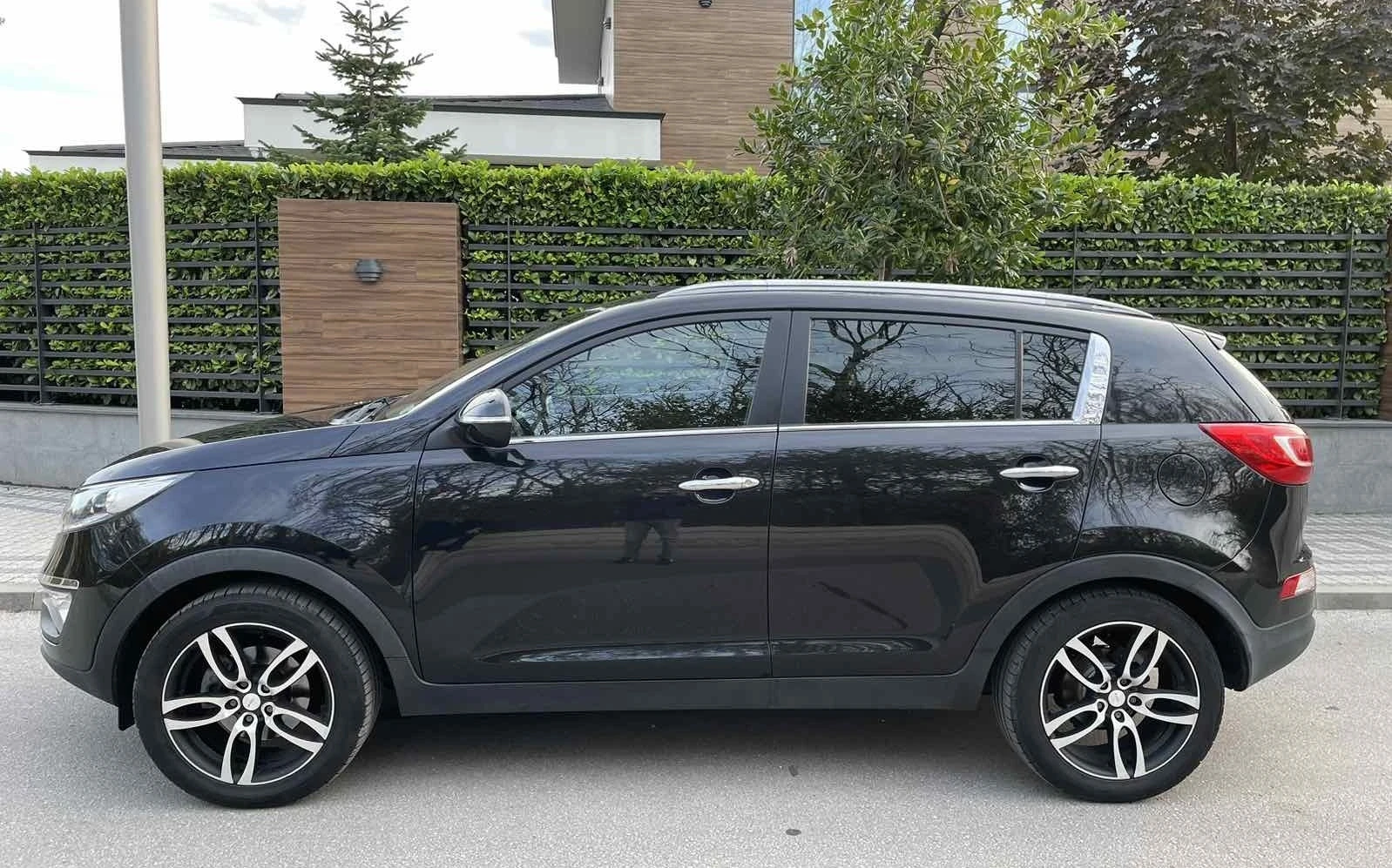 Kia Sportage 1.6GDI 135к.с НАВИ+ КОЖА - изображение 5