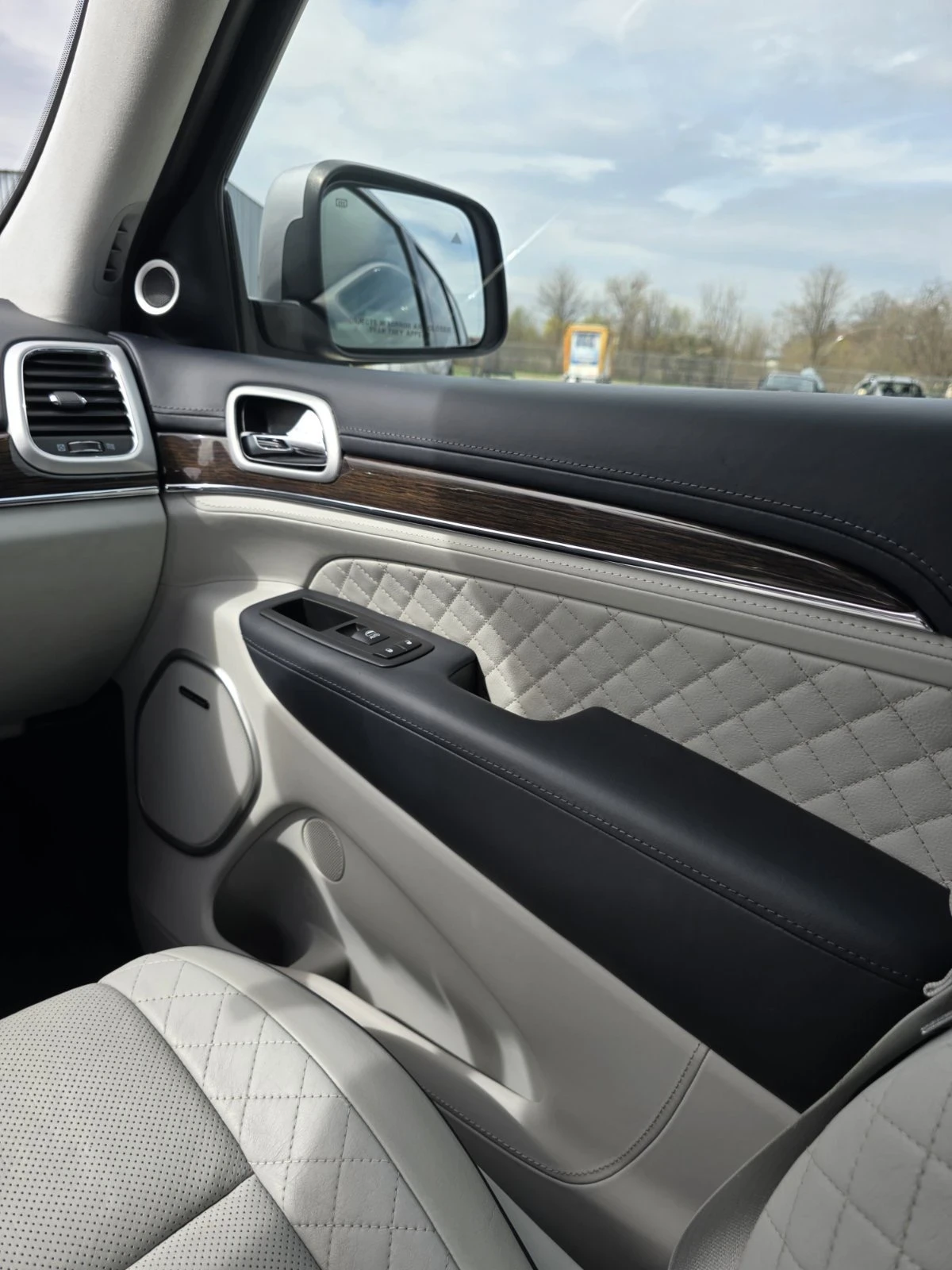 Jeep Grand cherokee 3, 0CRD SUMMIT LIMITED EDITION Ромбове TV - изображение 10