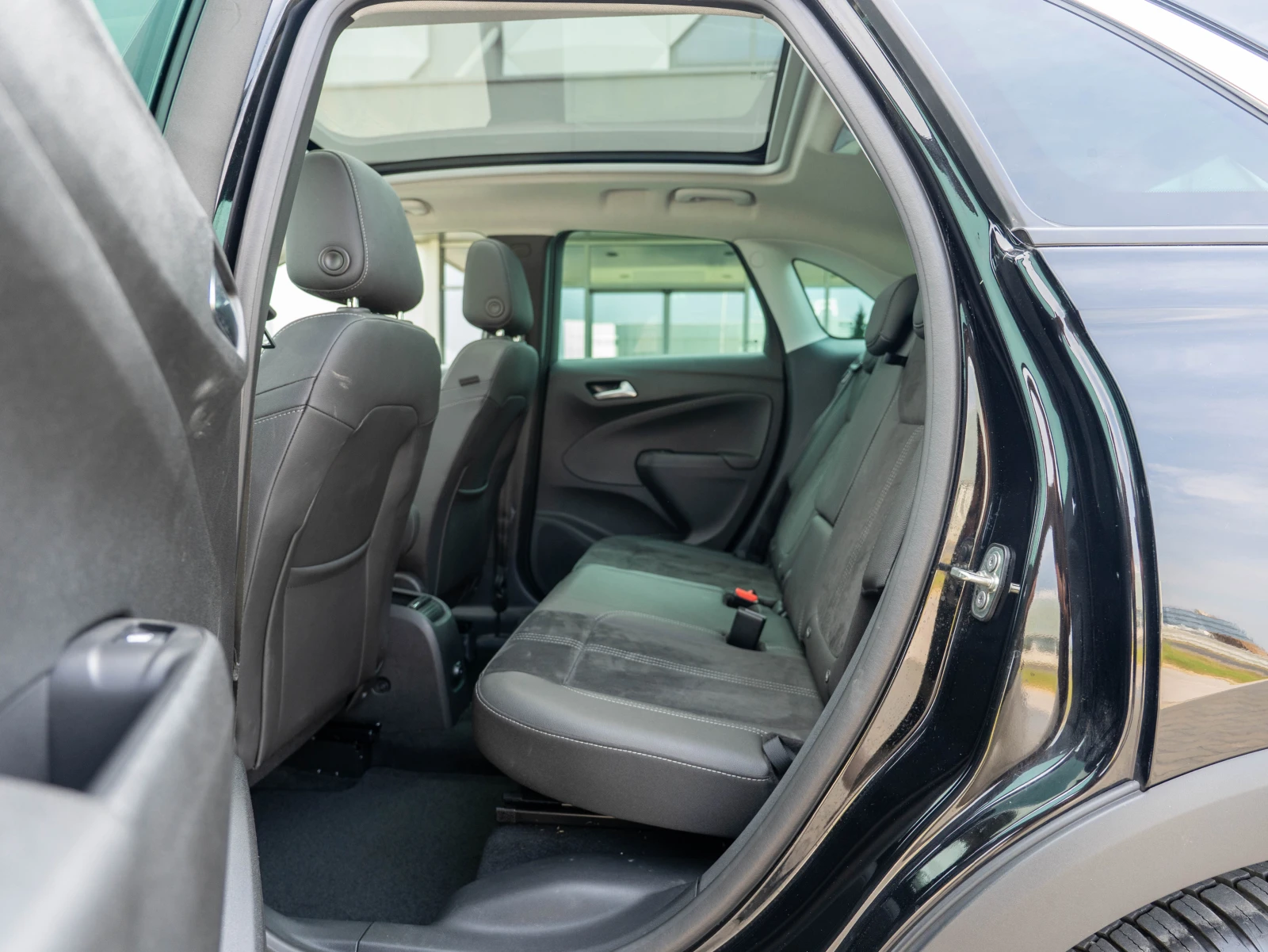 Opel Crossland X   Head-Up  | Mobile.bg   11