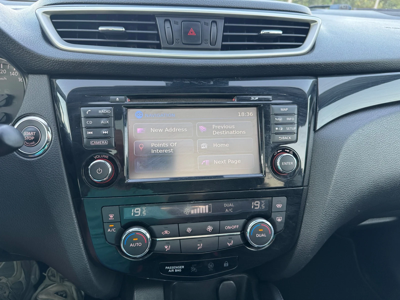 Nissan Qashqai Панорама, камера 360, 4x4  - изображение 5