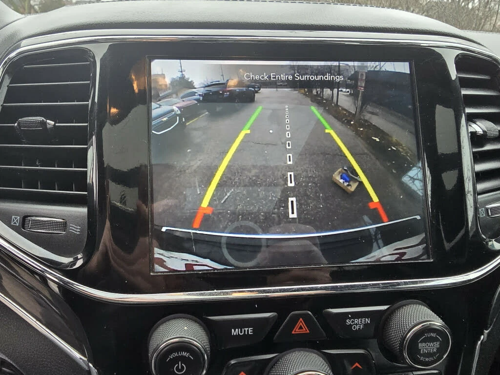 Jeep Grand cherokee Overland 4WD - изображение 9