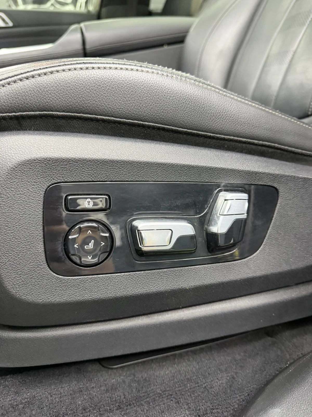 BMW X5 M40i full, снимка 11 - Автомобили и джипове - 54163317