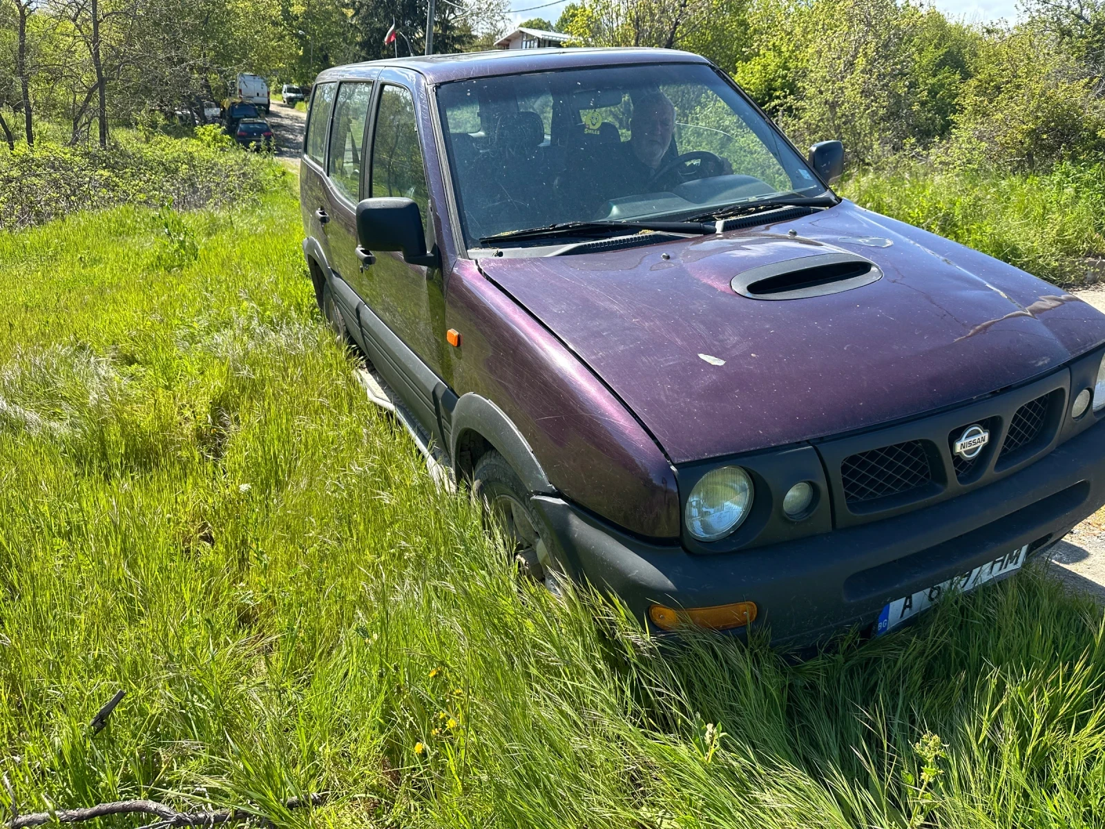 Nissan Terrano 2.7 TDI, снимка 2 - Автомобили и джипове - 54401205