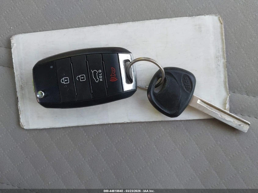 Kia Sorento 2.4L I-4 DI, DOHC, VVT, 185HP All Wheel Drive | Mobile.bg � ����������� 11