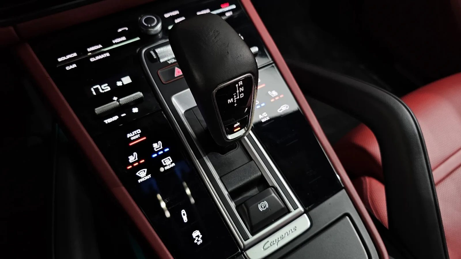 Porsche Cayenne * MATRIX * DIS * ОБДУХВАНЕ ОТЗАД * BOSE * 360, снимка 13 - Автомобили и джипове - 54699448