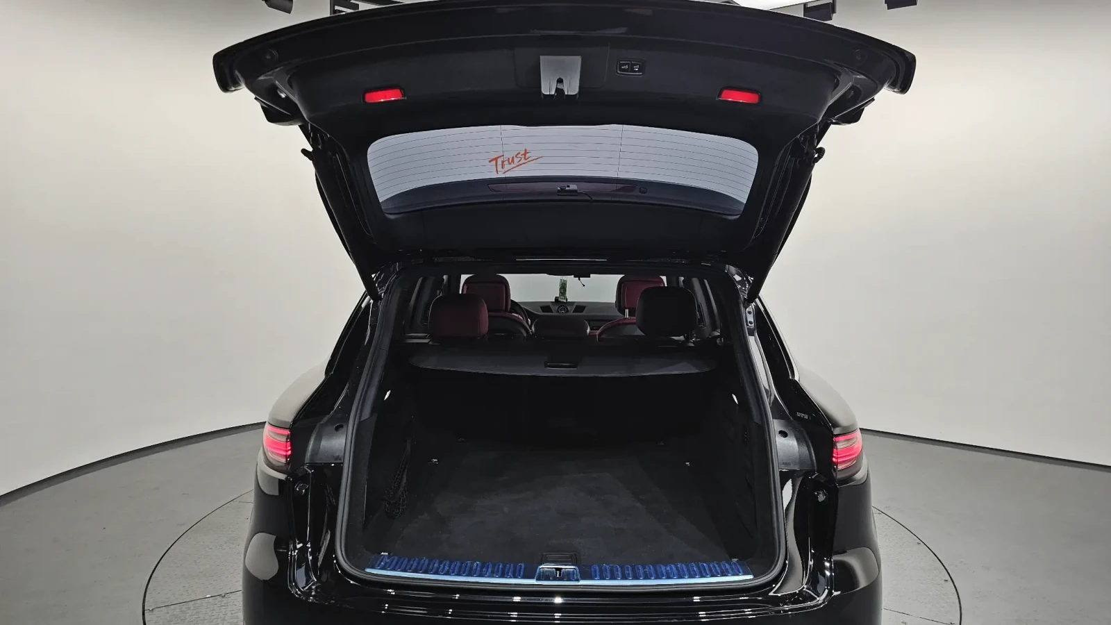 Porsche Cayenne * MATRIX * DIS * ОБДУХВАНЕ ОТЗАД * BOSE * 360, снимка 16 - Автомобили и джипове - 54699448