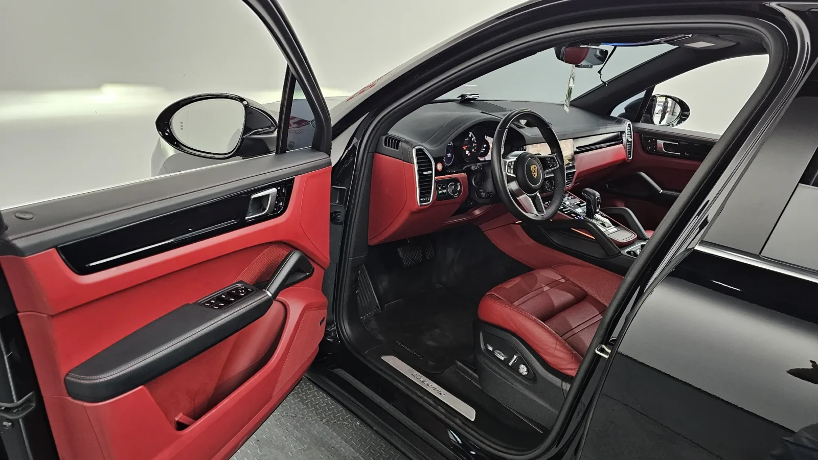 Porsche Cayenne * MATRIX * DIS * ОБДУХВАНЕ ОТЗАД * BOSE * 360, снимка 11 - Автомобили и джипове - 54699448