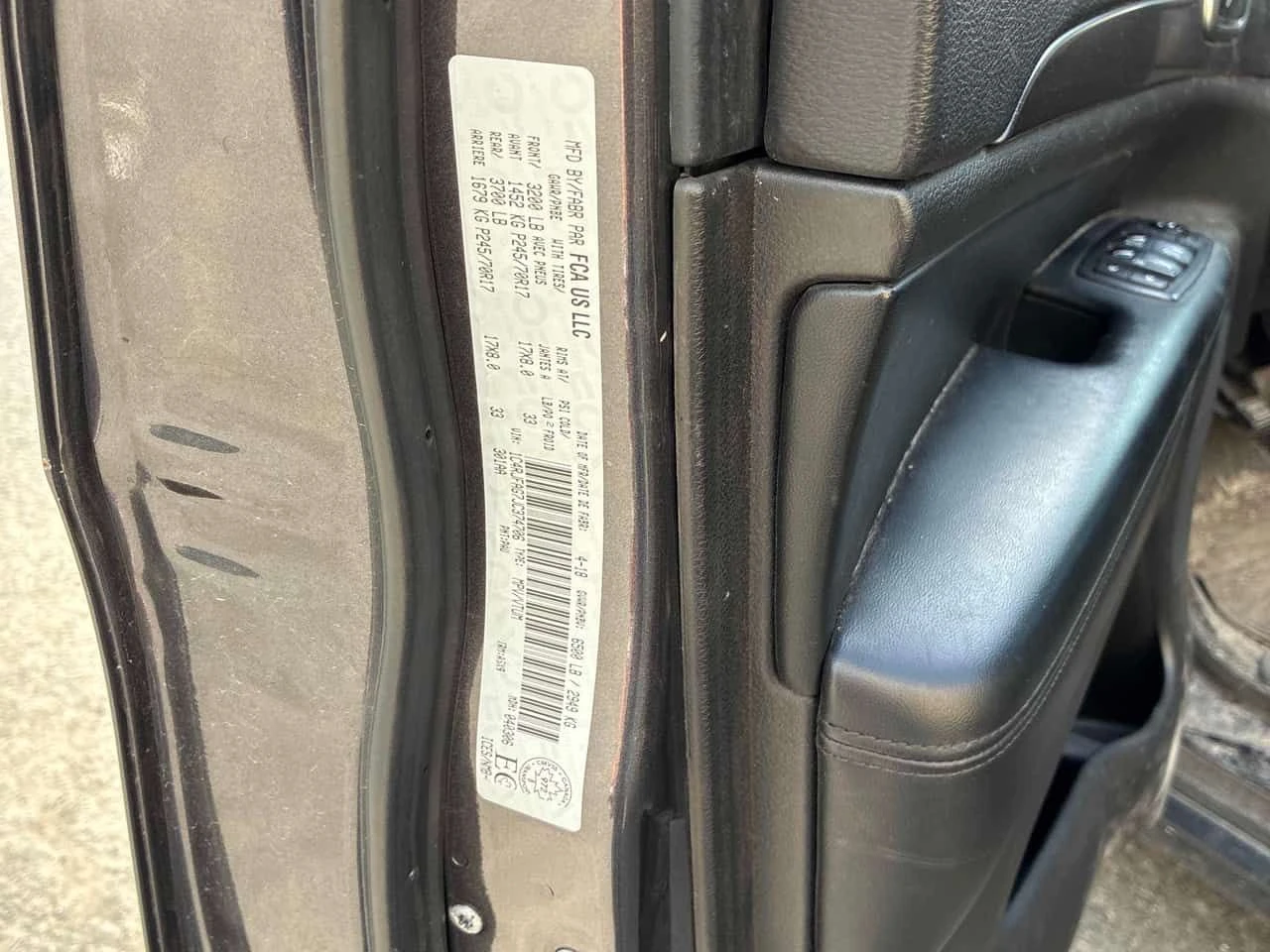 Jeep Grand cherokee * Laredo * CARFAX * ПОДГРЕВИ * KEYLESS, снимка 10 - Автомобили и джипове - 54930142