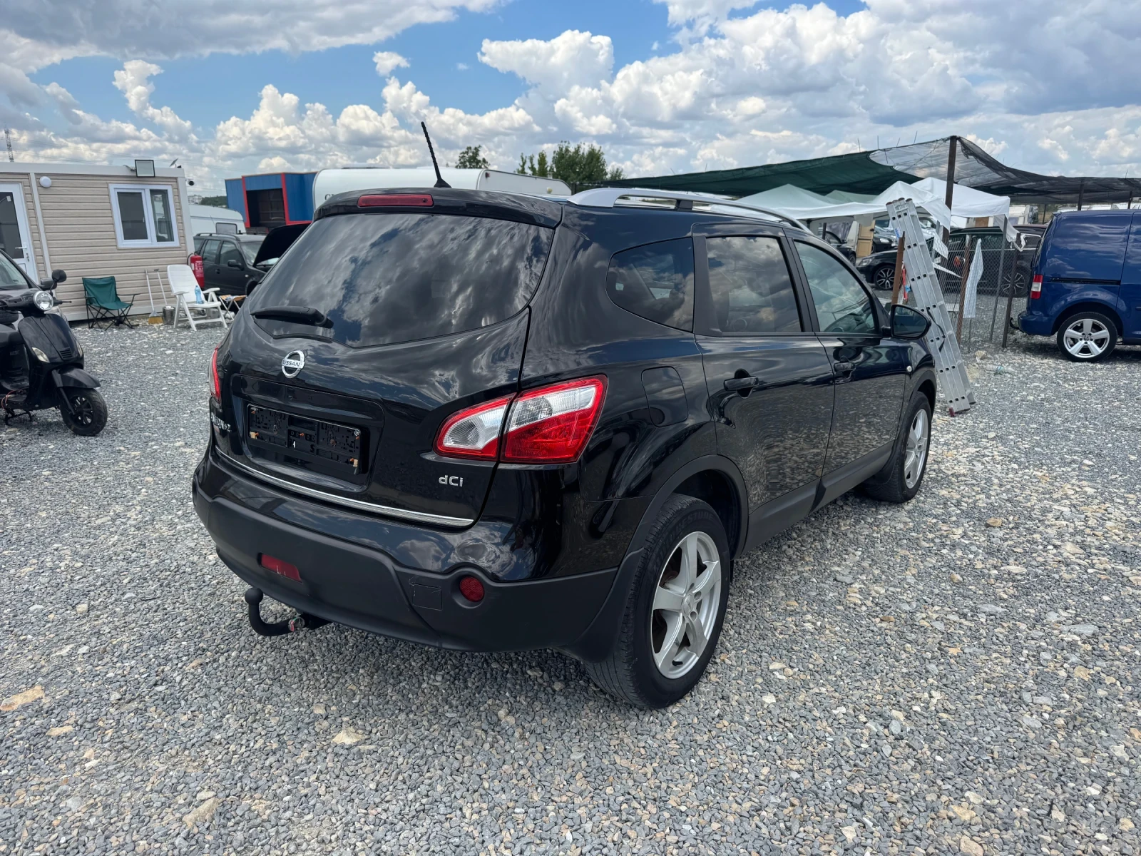 Nissan Qashqai, снимка 5 - Автомобили и джипове - 55201128