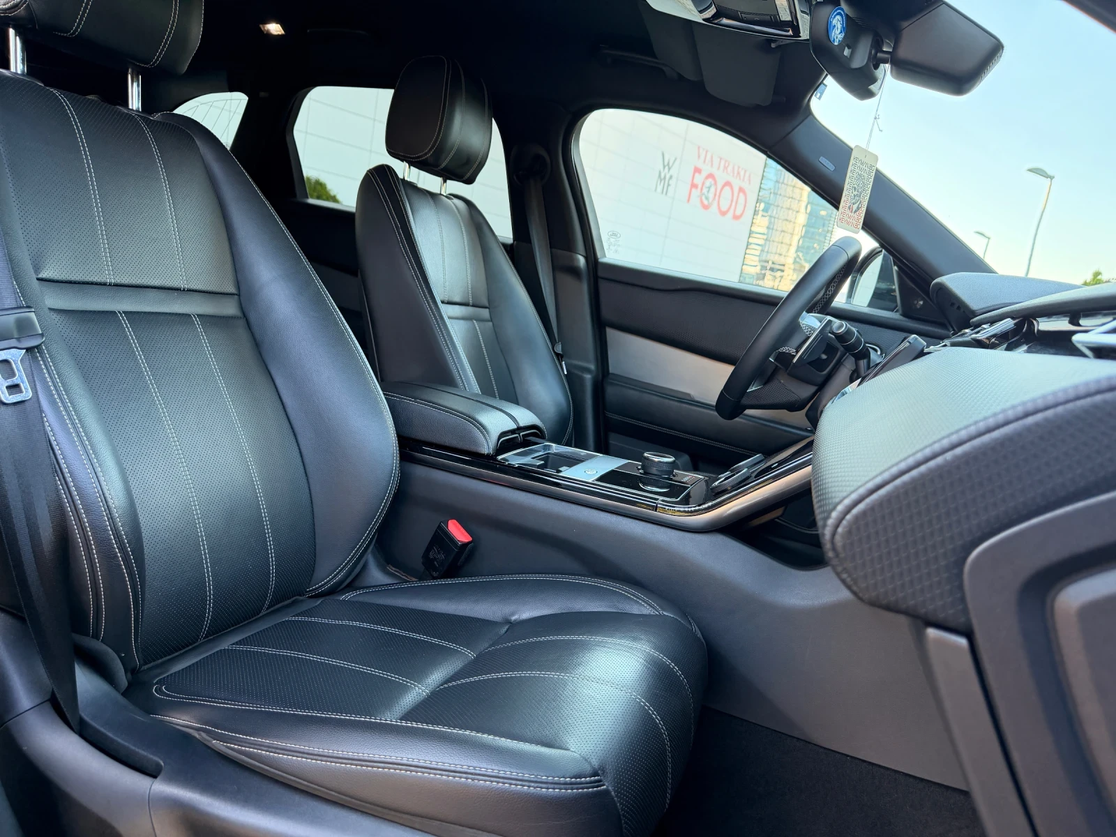 Land Rover Range Rover Velar D300 V6 HSE R-Dynamic История!, снимка 12 - Автомобили и джипове - 55505367