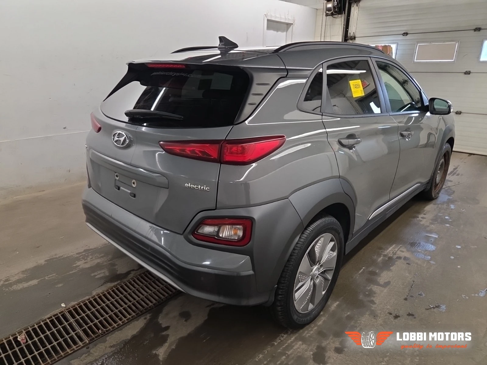 Hyundai Kona, снимка 3 - Автомобили и джипове - 56163648