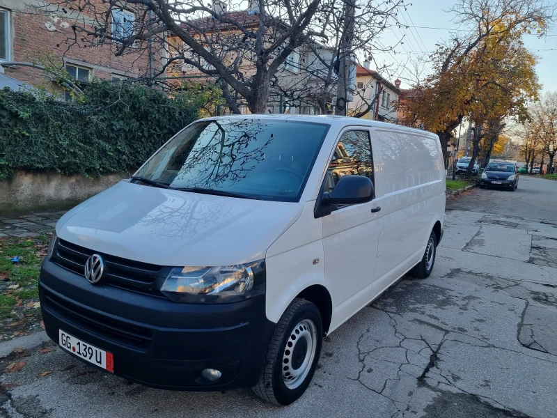 VW Transporter 2.0 TDI* ОХЛАЖДАЩА СИСТЕМА* КЛИМА* ДЪЛГА БАЗА* 6ск, снимка 4 - Бусове и автобуси - 52699839