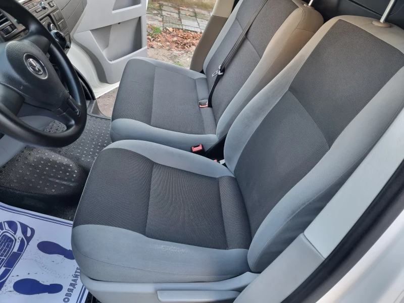 VW Transporter 2.0 TDI* ОХЛАЖДАЩА СИСТЕМА* КЛИМА* ДЪЛГА БАЗА* 6ск, снимка 13 - Бусове и автобуси - 52699839