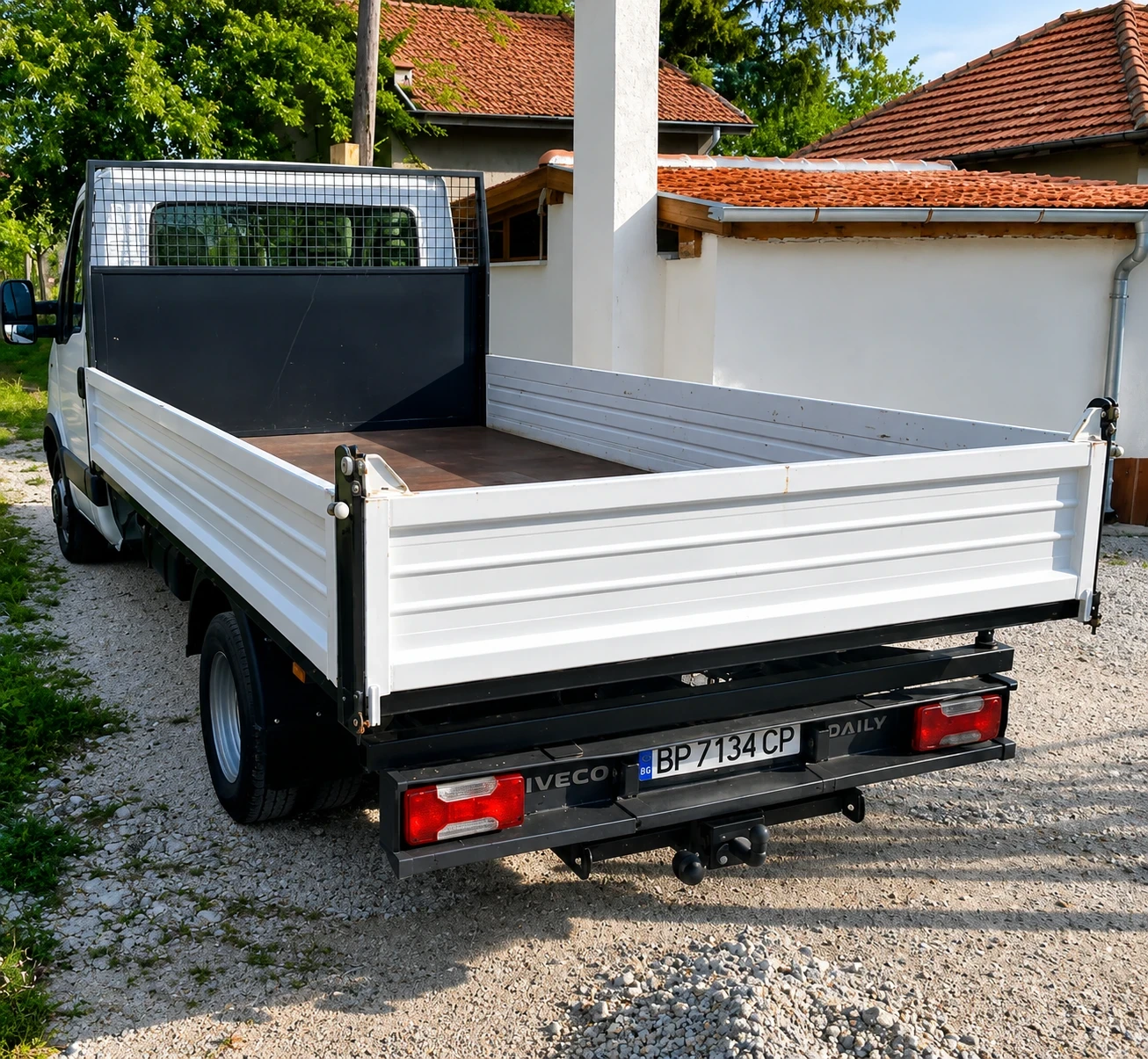 Iveco 35c15 ТРИСТРАНЕН* САМОСВАЛ* КАТО НОВ, снимка 6 - Бусове и автобуси - 54987337