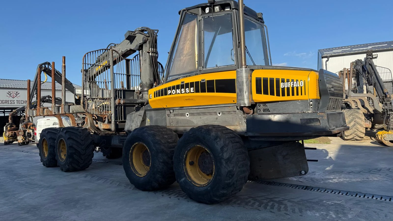 �������������� ������ ������ �� ���������� Buffalo | Mobile.bg � ����������� 13