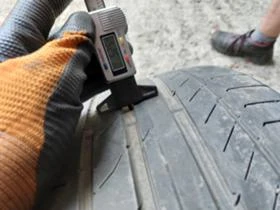 Гуми Летни 245/45R19, снимка 3