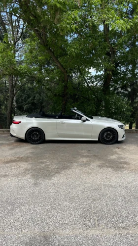 Mercedes-Benz E 220 Cabriolet, снимка 1
