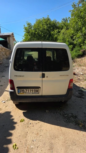 Обява за продажба на Peugeot Partner ~3 400 лв. - изображение 6 | Auto.bg Обява за продажба на Peugeot Partner ~3 400 лв. - изображение 6