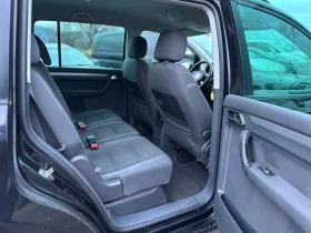 VW Touran 7-места - 4799 лв. / 2453.69 € - 31233369 12