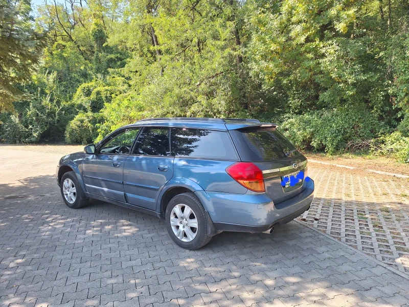 Subaru Outback Газ/Бензин 2.5 , снимка 4 - Автомобили и джипове - 47059167