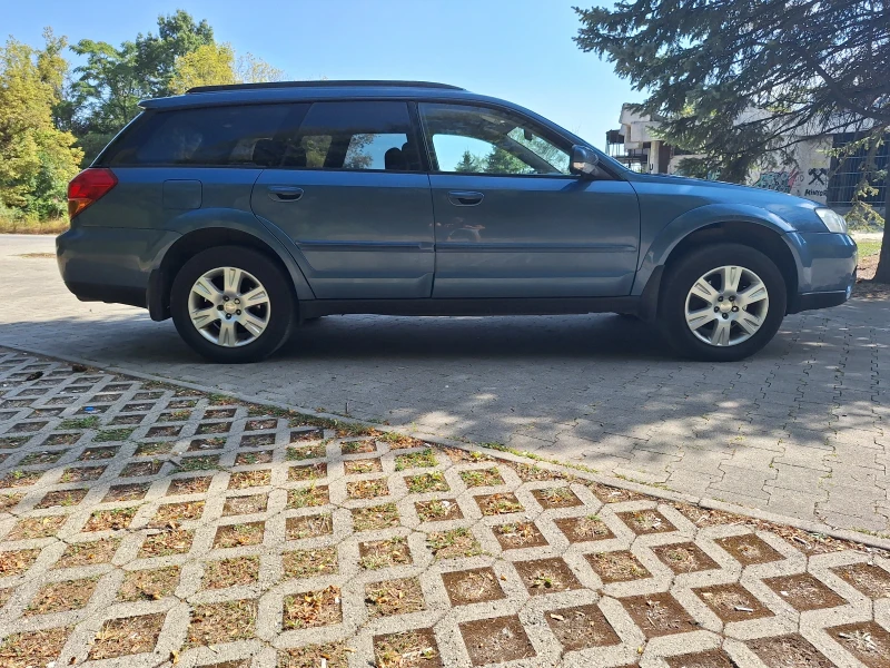 Subaru Outback Газ/Бензин 2.5 , снимка 5 - Автомобили и джипове - 47059167