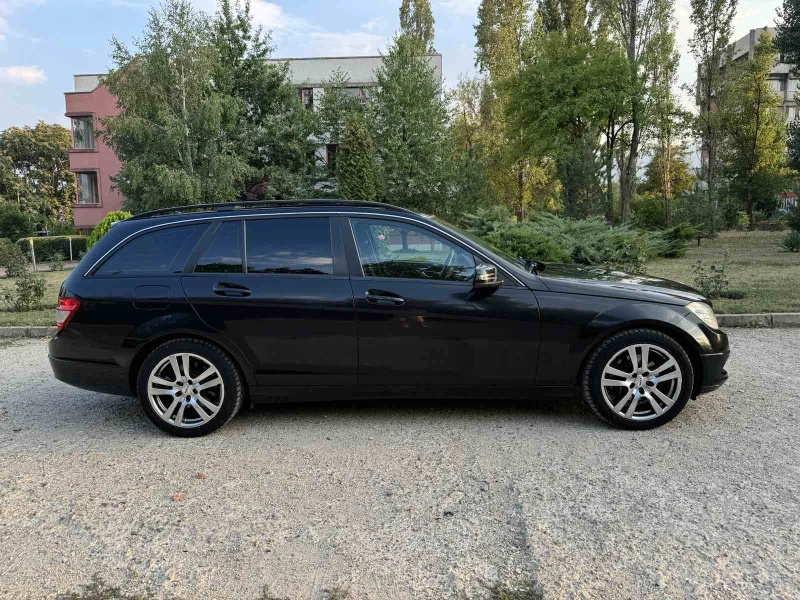 Mercedes-Benz C 220 Elegance, снимка 5 - Автомобили и джипове - 47149941