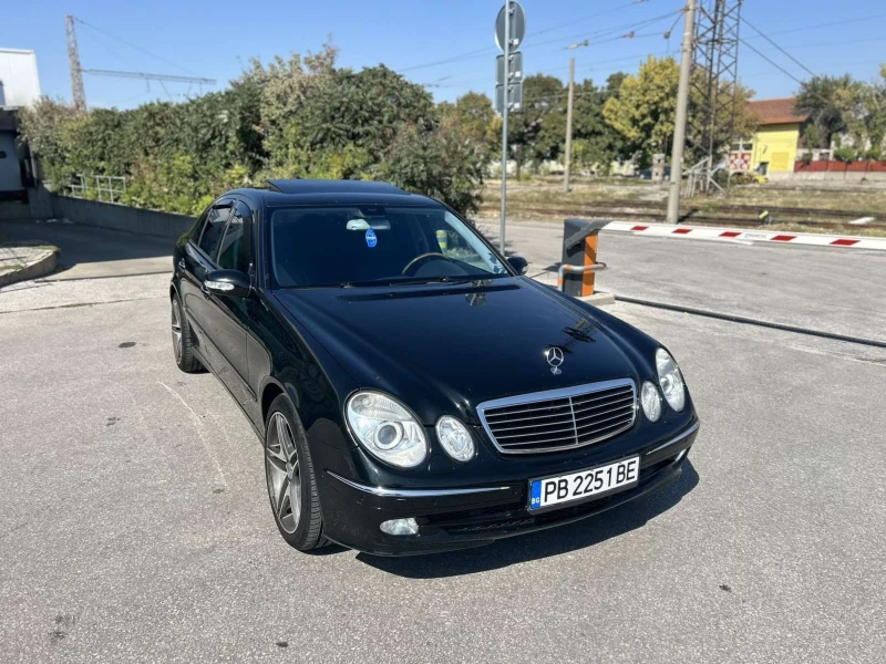 Mercedes-Benz E 320, снимка 1 - Автомобили и джипове - 47451127