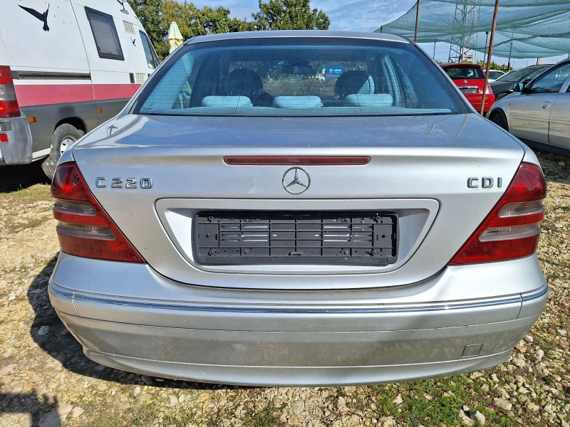 Mercedes-Benz C 220 C220 cdi avangard, снимка 7 - Автомобили и джипове - 47580259