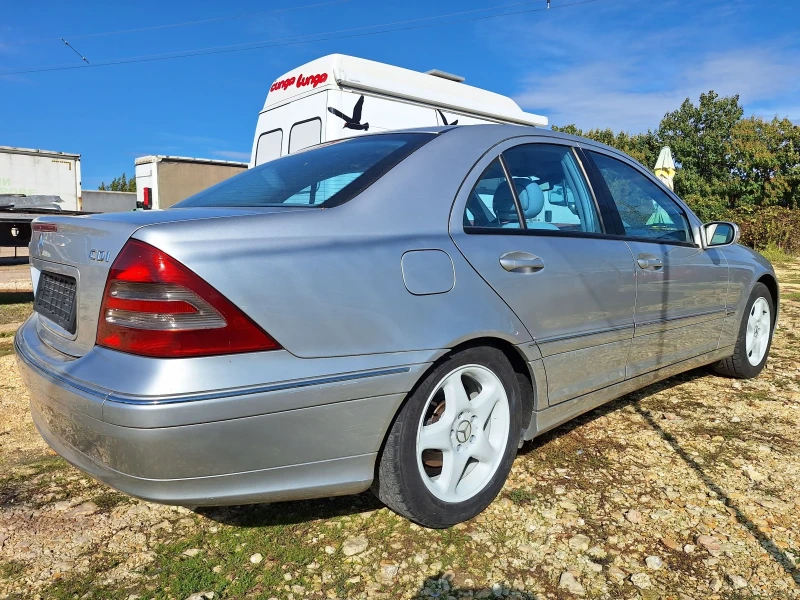 Mercedes-Benz C 220 C220 cdi avangard, снимка 6 - Автомобили и джипове - 47580259