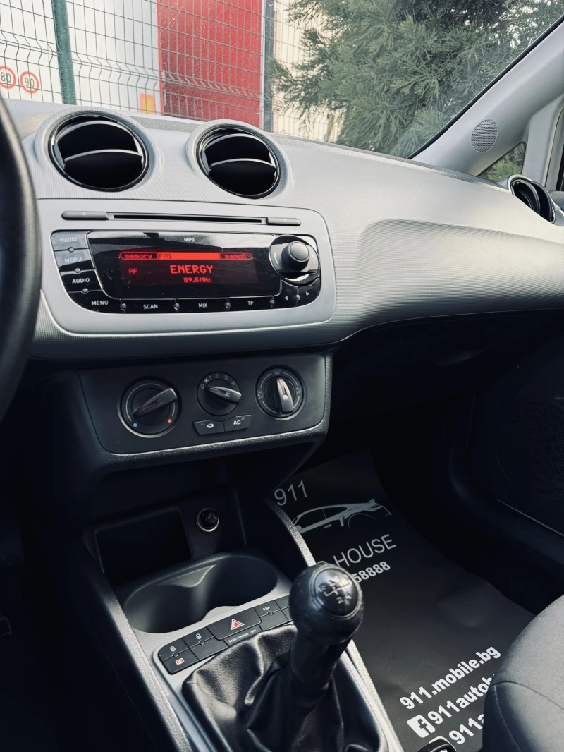 Seat Ibiza 1.4 бензин / 86 конски сили / Купуван от България, снимка 6 - Автомобили и джипове - 48985400