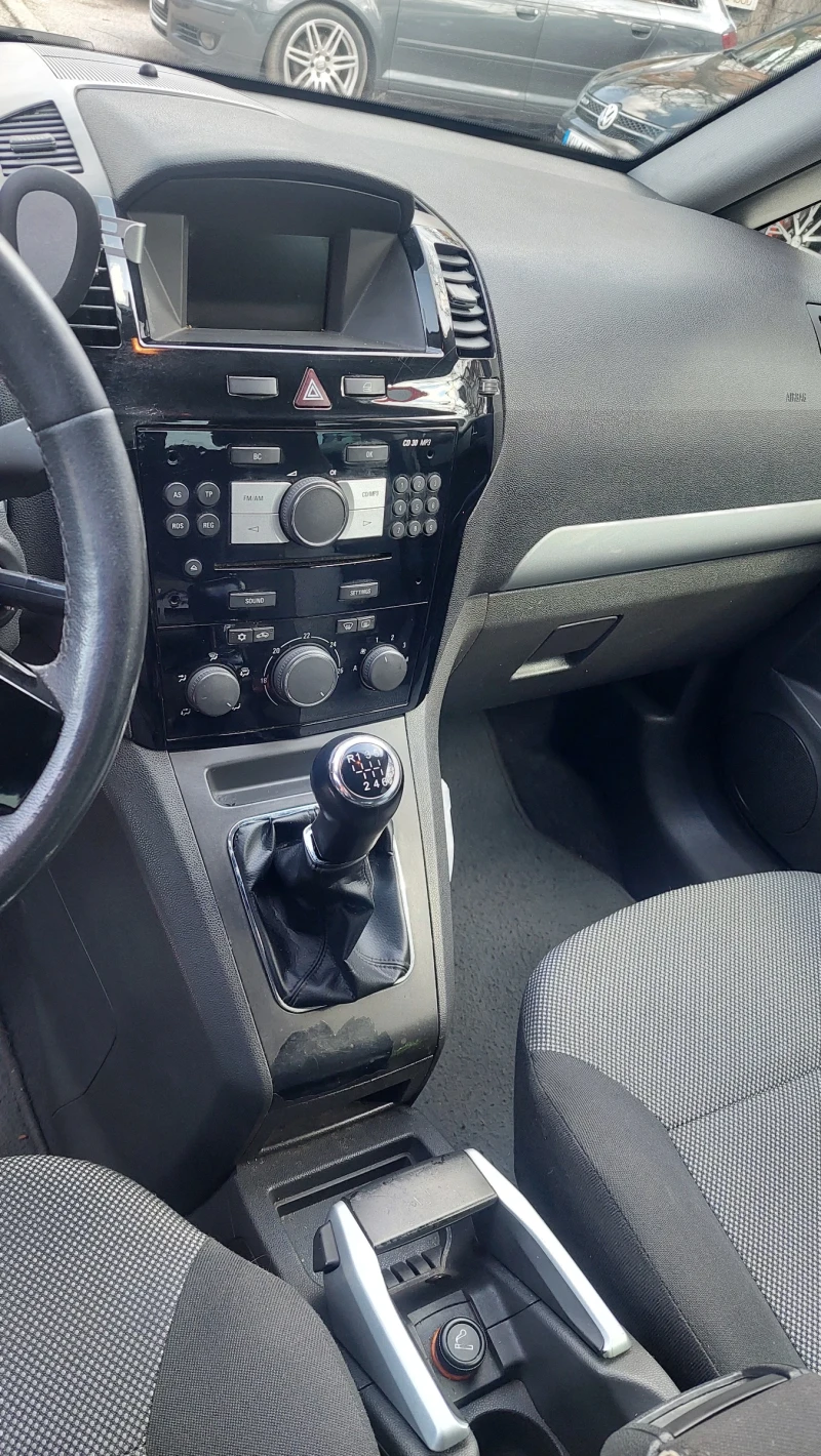 Opel Zafira 1.7 cdi face lift  6+ 1 , снимка 4 - Автомобили и джипове - 51218339