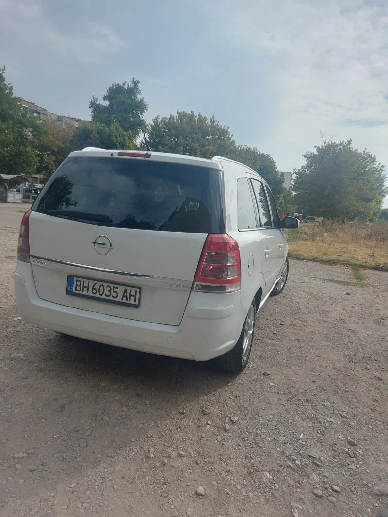 Opel Zafira 1.7 cdi face lift  6+ 1 , снимка 2 - Автомобили и джипове - 51218339