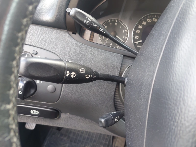 Mercedes-Benz CLK 270CDI AVANTGARDE, снимка 13 - Автомобили и джипове - 52648388