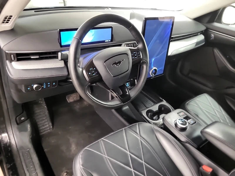 Ford Mustang Mach-E SELECT * * CARFAX * * АВТО КРЕДИТ * * , снимка 6 - Автомобили и джипове - 52721733
