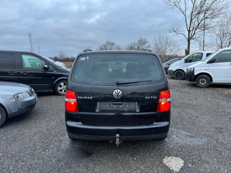 VW Touran 7-места, снимка 6 - Автомобили и джипове - 52896571