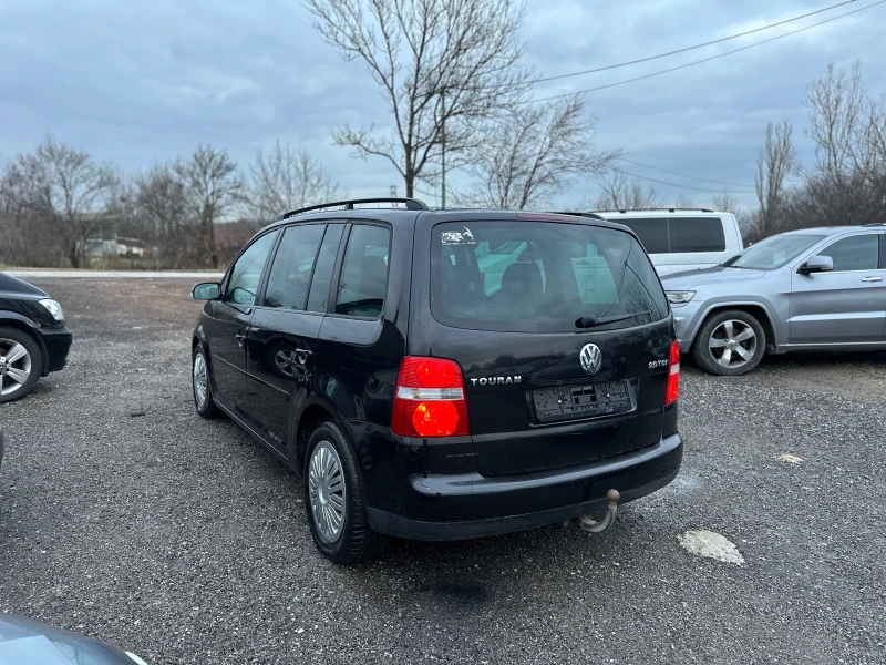 VW Touran 7-места, снимка 7 - Автомобили и джипове - 52896571