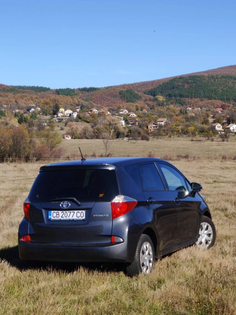 Toyota Verso S, снимка 2 - Автомобили и джипове - 52922543