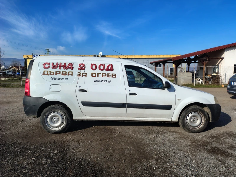 Dacia Logan 1.5 DCI, снимка 8 - Автомобили и джипове - 53108349