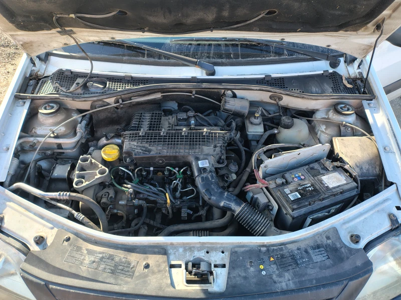 Dacia Logan 1.5 DCI, снимка 16 - Автомобили и джипове - 53108349