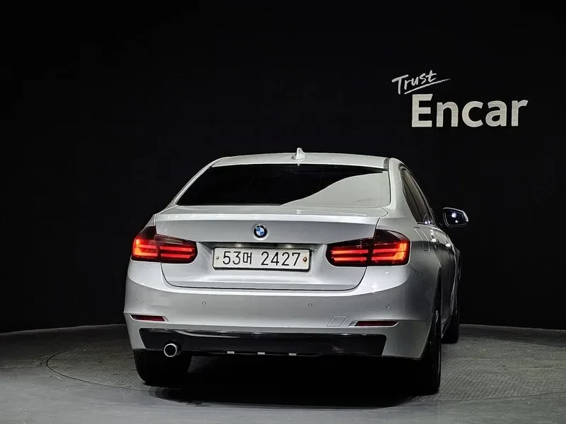 BMW 320 F30, снимка 7 - Автомобили и джипове - 54960634