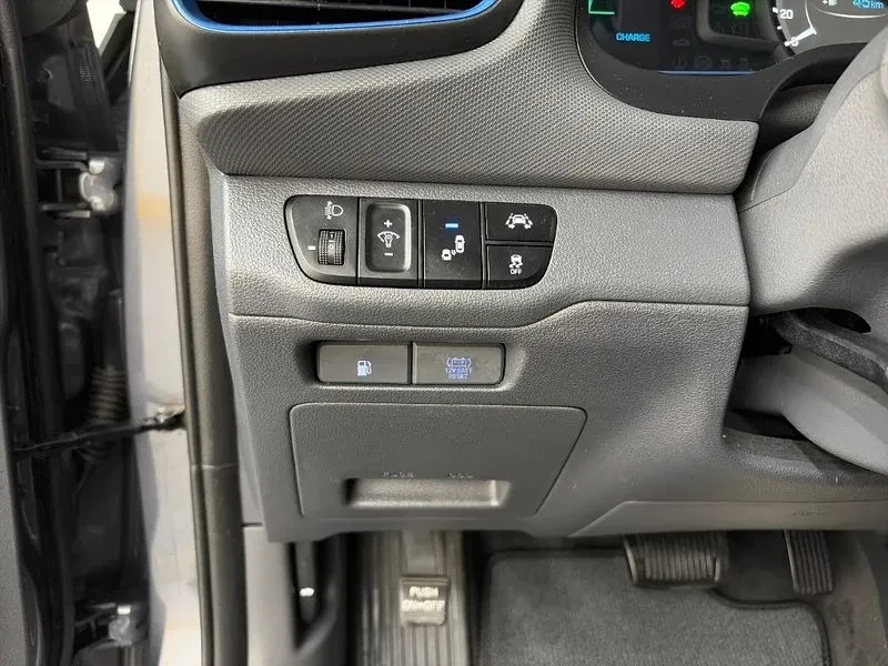 Hyundai Ioniq HYBRID Q, снимка 17 - Автомобили и джипове - 56304296