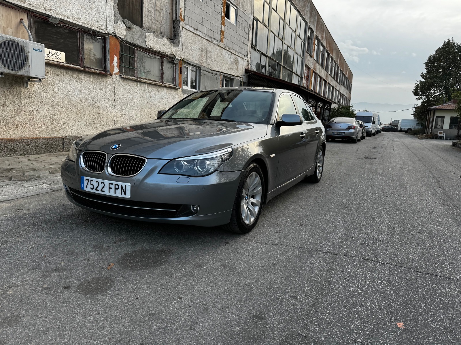 BMW 530 525D Luxury - изображение 1