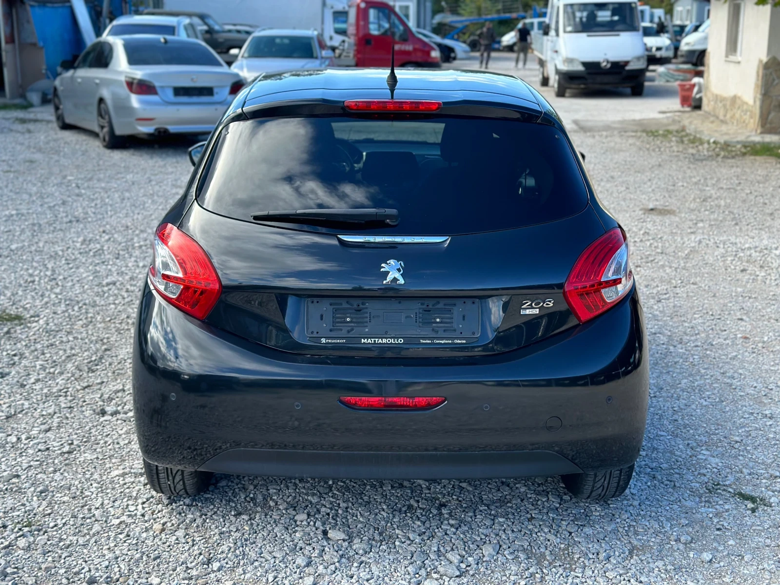 Peugeot 208 1.4HDI АВТОМАТ - изображение 5