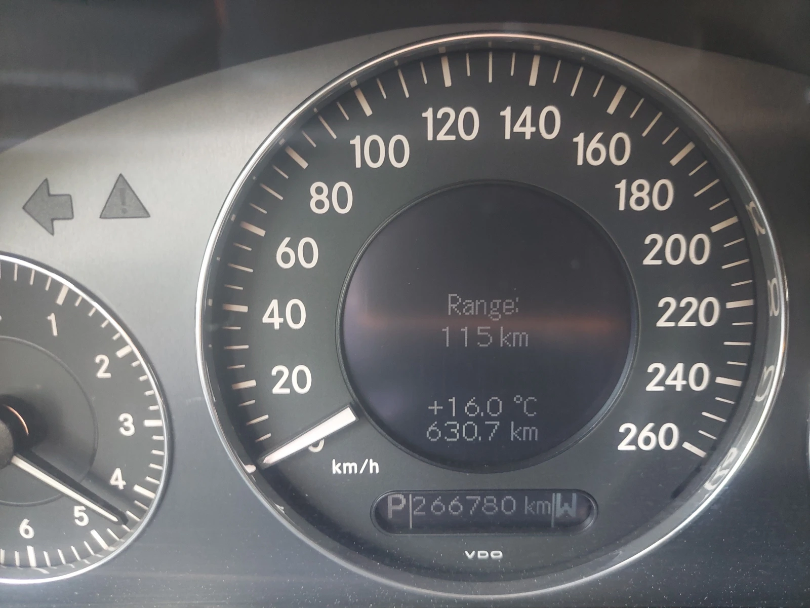 Mercedes-Benz CLK 270CDI AVANTGARDE | Mobile.bg   11