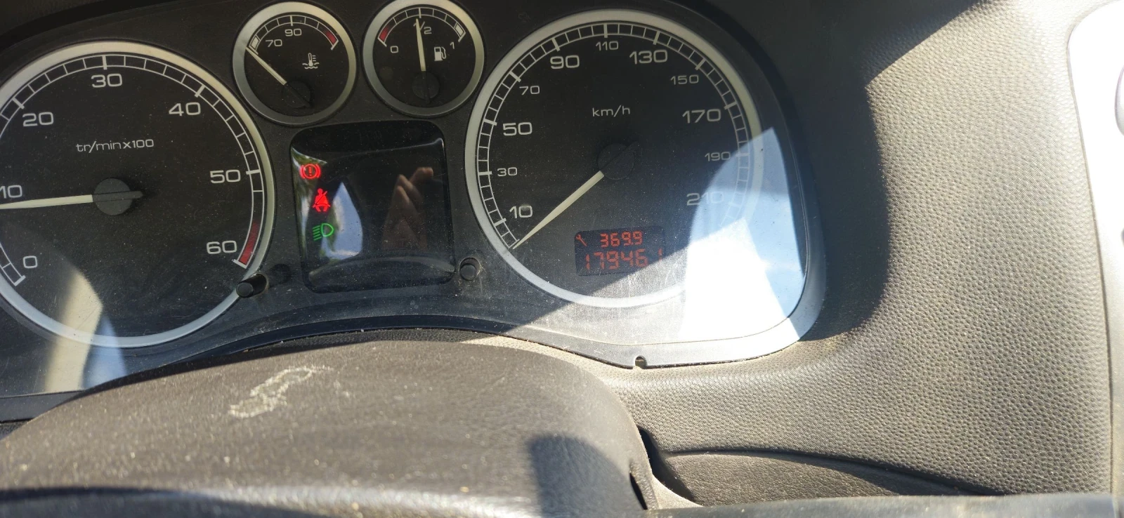 Peugeot 307 2000 HDI - изображение 9